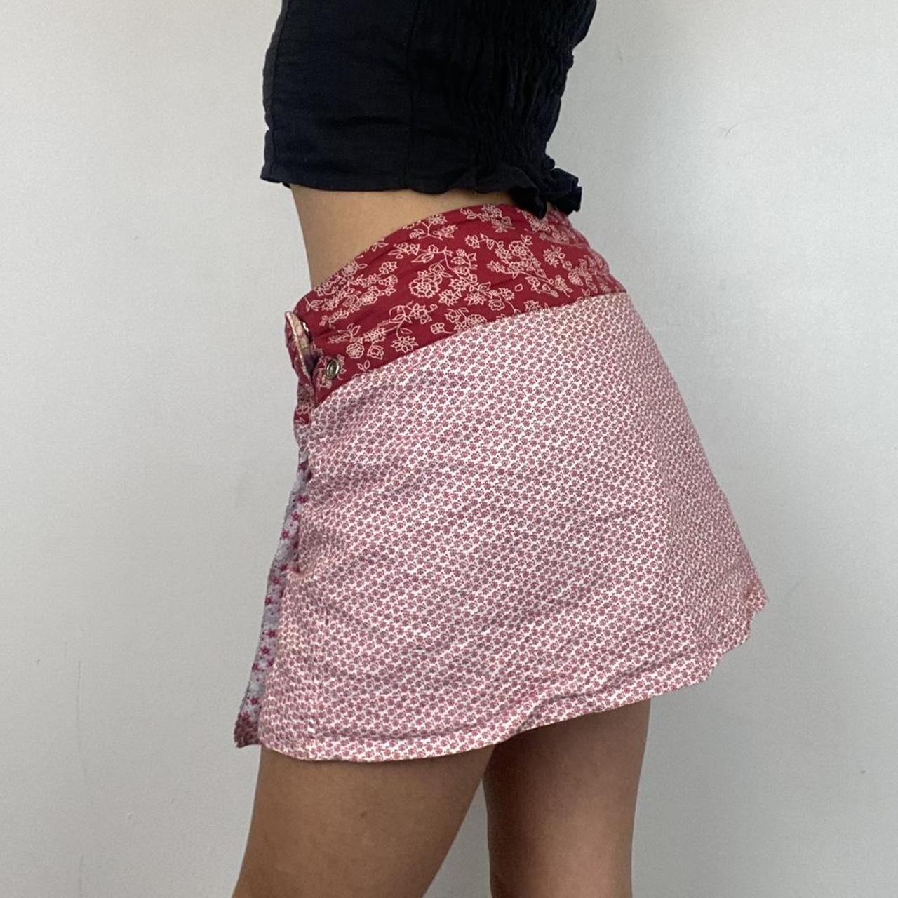 Reversible adjustable button up skirt